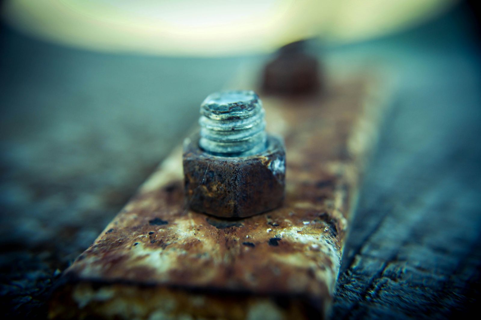 What bolts are best for outdoor use?